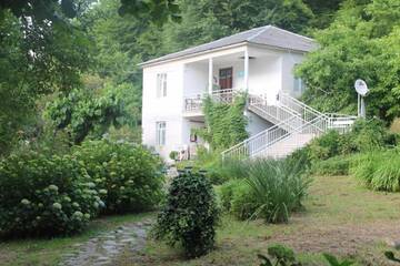 Гостевой дом Место под солнцем Lidzava